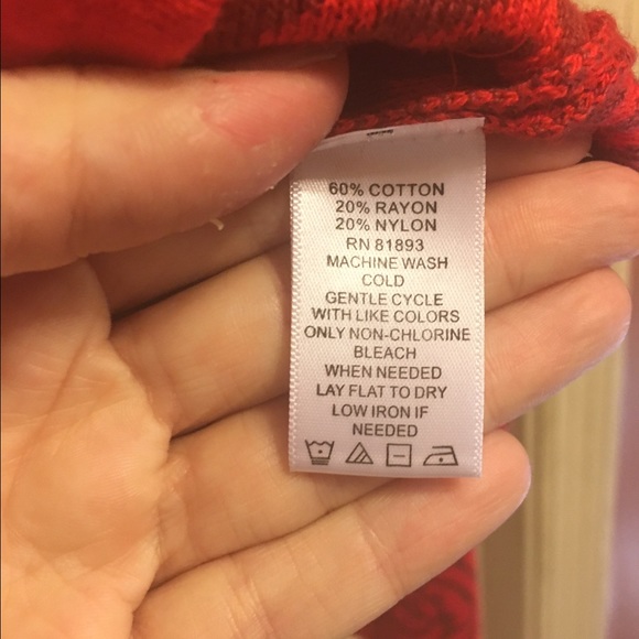 💕Isaac Mizrahi Soft cardigan, M. Like new💕 - Picture 3 of 3