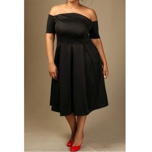 Plus Size Off The Shoulder Pleated Skater Dress