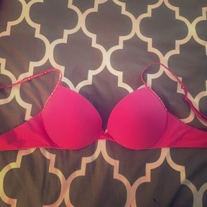 PINK bra