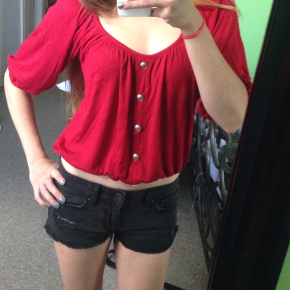 crop top
