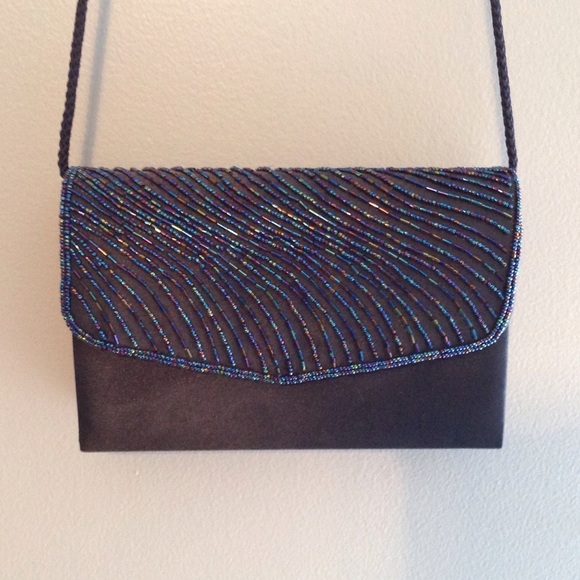 Pretty navy beaded clutch
