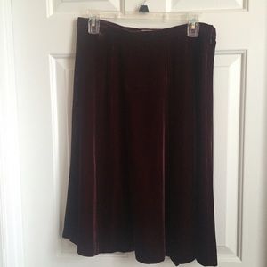 Retro velvet skirt