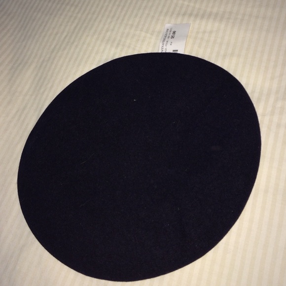 AUTHENTIC Army Baret