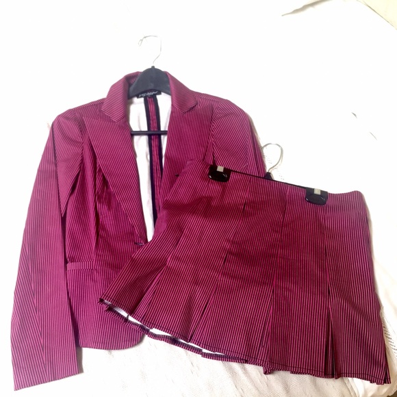 Betsey Johnson pink skirt suit
