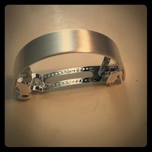 Chloe and Isabel Ponytail Cuff!