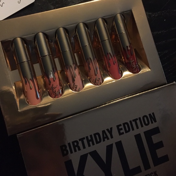 New Kylie birthday edition matte liquid lipstick - Picture 2 of 3