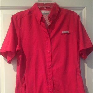 Ladies Columbia Shirt NWOT