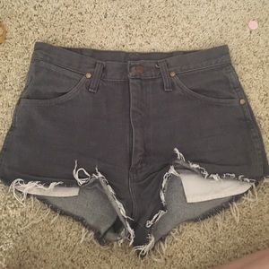 Adorable Grey high waisted shorts