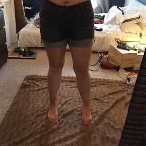 Luck Brand "The Roll-Up" jean shorts | 14/32