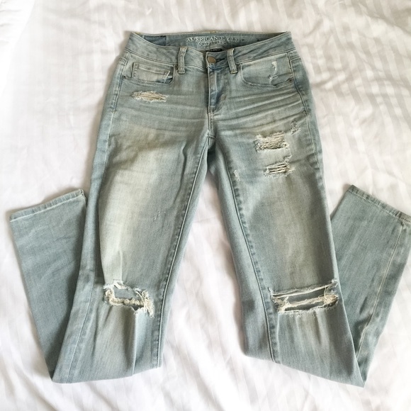 AE Distressed Skinny Jeans