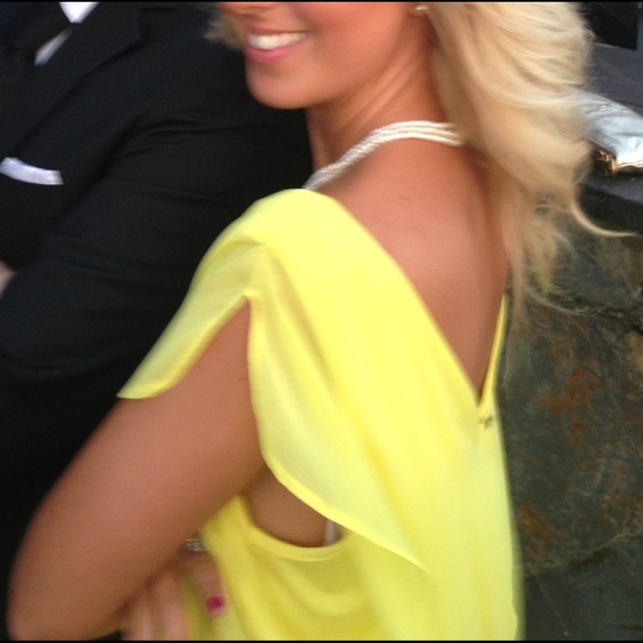 Stunning Yellow 213 Silk Dress - Picture 3 of 7