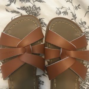 NWOT Salt Water Saltwater sandals brown 8