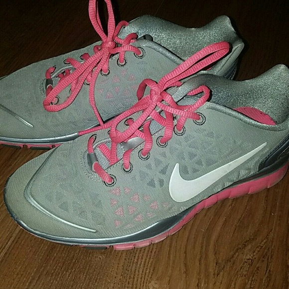 Nike training free fit 2
