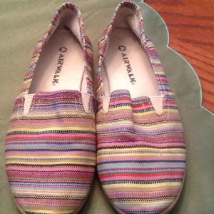 Super comfy Airwalk shoes