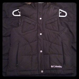 Columbia Vest!!