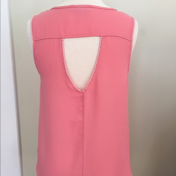 Elodie Hi-Low Top - Picture 2 of 4