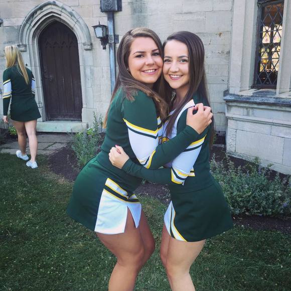 Meet your Posher, Mikayla