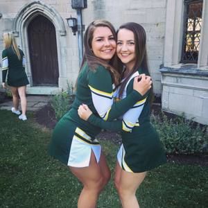 Meet your Posher, Mikayla