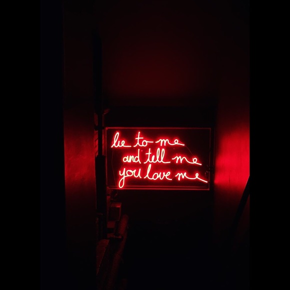 Meet your Posher, Ana - Picture 1 of 1