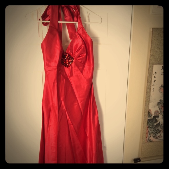 Long red gown halter tie