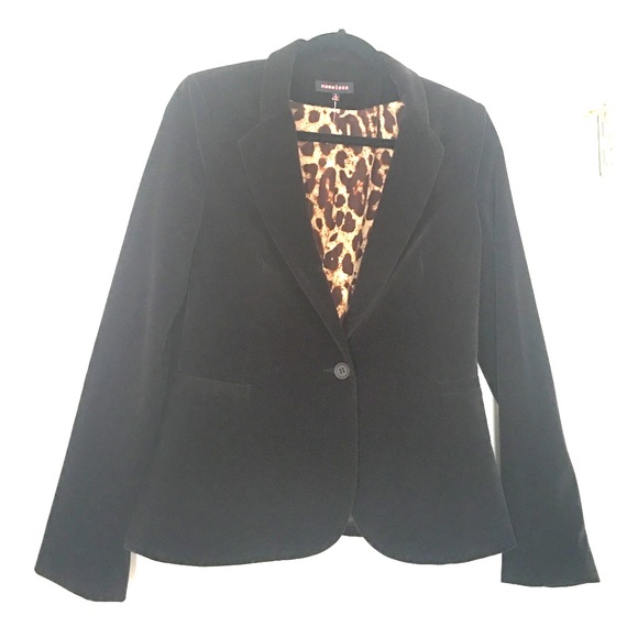 Black Velvet Blazer - Picture 1 of 3
