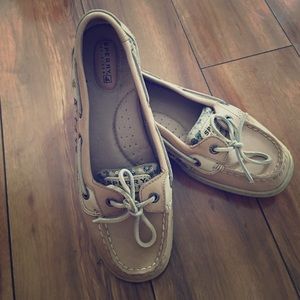 Sperry Top-sider - subtle leopard print