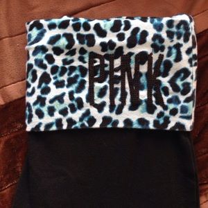 Blue Leopard print VS Pink yoga pants
