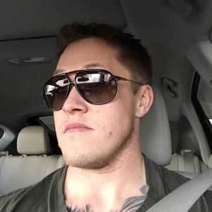 Meet your Posher, Derek