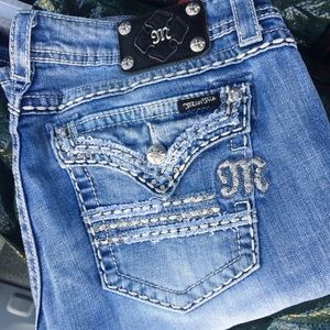 Women's plus size Miss Me 34x35"