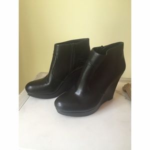 Jessica Simpson booties