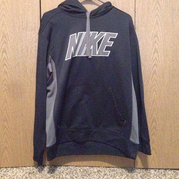 Nike sweatshirt