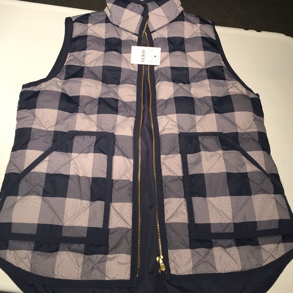 ➡️Women's JCREW Vest⬅️