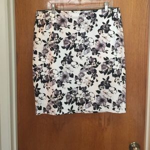Floral 3 Tone skirt