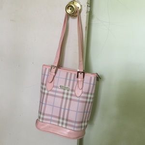 Plaid purse with coin holder.