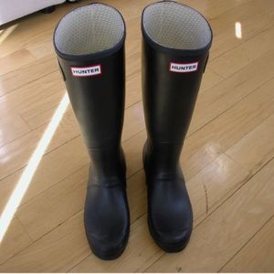 Black Hunter Rain Boots