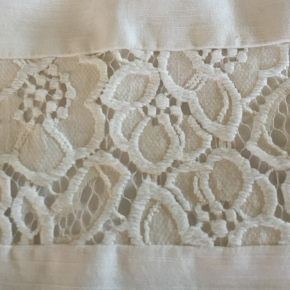 Ann Taylor Loft Lace Skirt - Picture 3 of 4