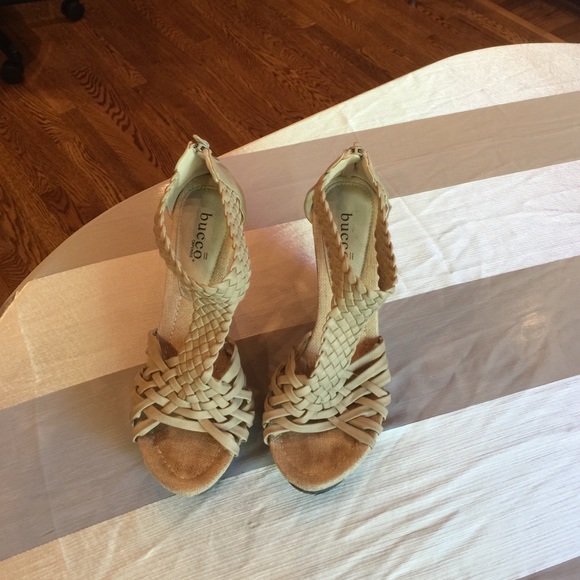 Bucco Shoes - Brand new wedge sandals