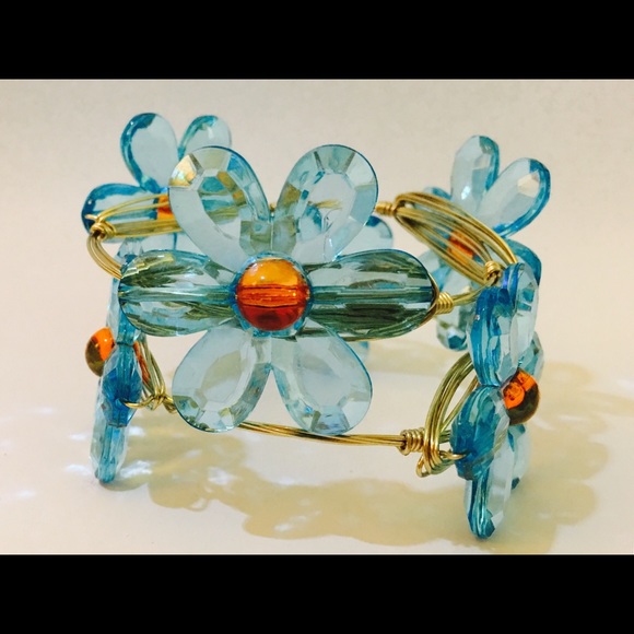 Wired Bangle - Picture 2 of 3