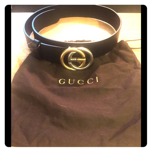 Gucci belt with  Classic interlocking G's.