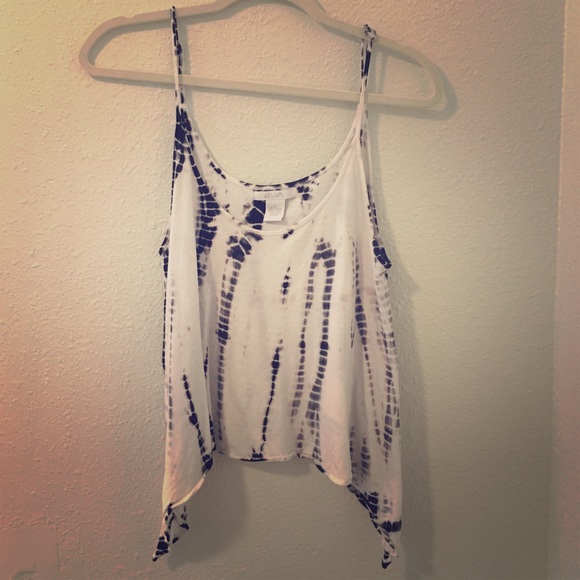 Flowy and adorable tank top