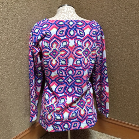 Vineyard Vines Sweatshirt - Picture 2 of 4