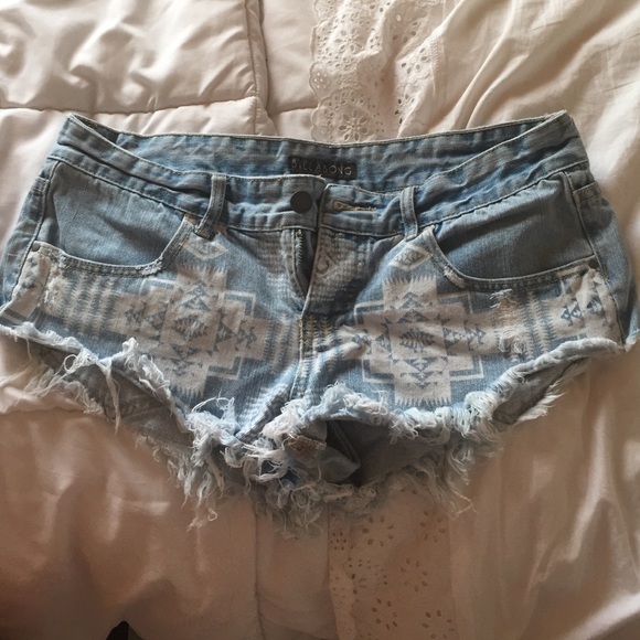 Billabong shorts