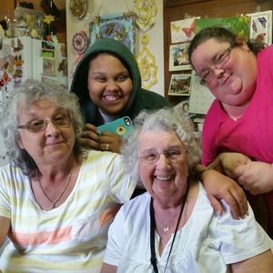 Meet your Posher, Teri