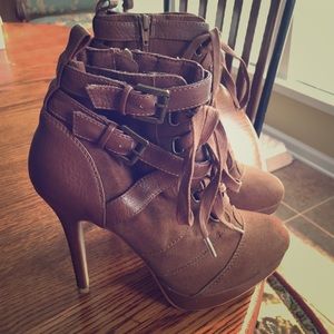 Aldo Boots/Heels (38)