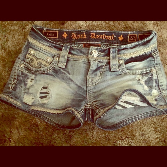 Rock Revival Shorts Size 22
