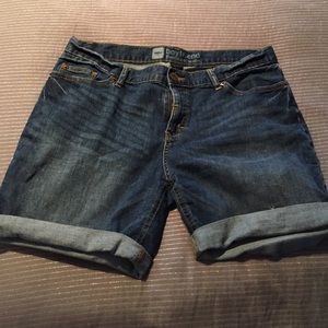 Mossimo Boyfriend Shorts