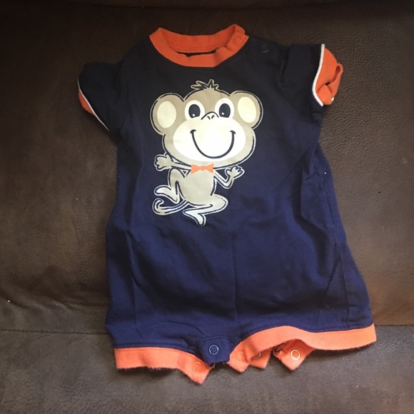 Shirts - Picture 4 of 4