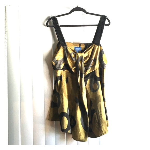Vera Wang Blouse ⭐️