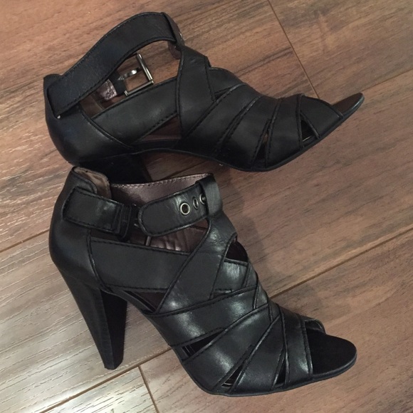 EUC Coach heels.
