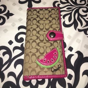🍉Coach Wallet🍉 AUTHENTIC 🍉